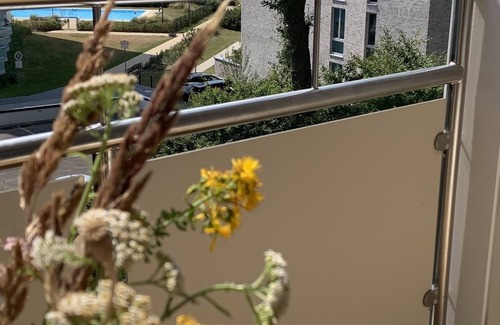 Pelzerhaken Apartment | Beautiful apartment for 3 adults and 1 child with balcony & sea view in Topla