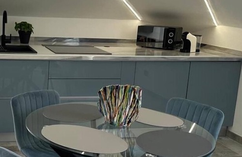 Diano Castello Apartment | Beautiful design apartment surrounded by greenery 1km from the center