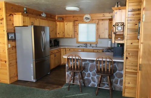 Driggs Cabin | Beautiful Driggs cabin w/spectacular Teton views near Grand Targhee Ski resort!