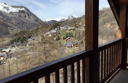 Valloire Apartment | Beautiful duplex 7/9p on slopes, swimming pool, near center