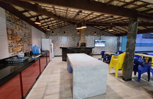 Praia do Morro House | Beautiful DUPLEX - SUPER SPACIOUS. The ONLY 800 METERS FROM THE BEACH, 4 ROOMS