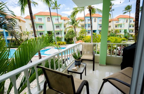 El Cortecito Condo | Beautiful, Elegant and Renovated Beach-Style Condo. Internet, wifi, near beach.
