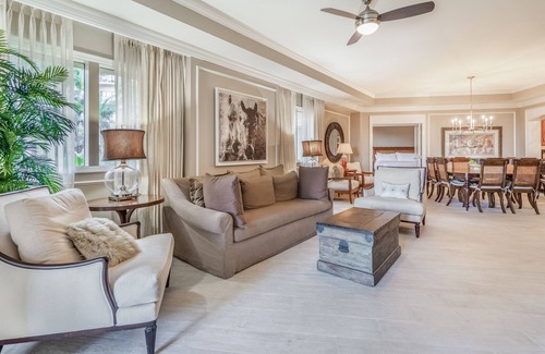 Seven Mile Beach Condo | Beautiful Family Friendly Condo located at The Ritz-Carlton in Cayman