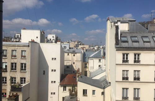 Porte-Saint-Martin Apartment | BEAUTIFUL FAMILY APARTMENT IN THE HEART OF PARIS (130m2)