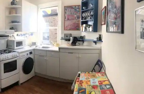 Chiswick Apartment | Beautiful flat by Turnham Green Terrace, Chiswick
