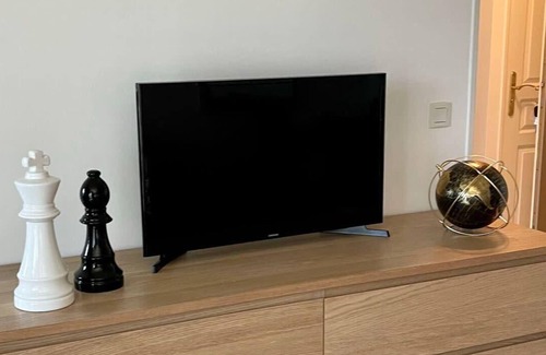 Arradon Apartment | Beautiful flat with terrace in Arradon