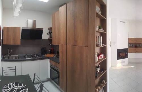 Lucca Historical Center Apartment | Beautiful flat with wide terrace, Wi-fi, private parking and bikes.