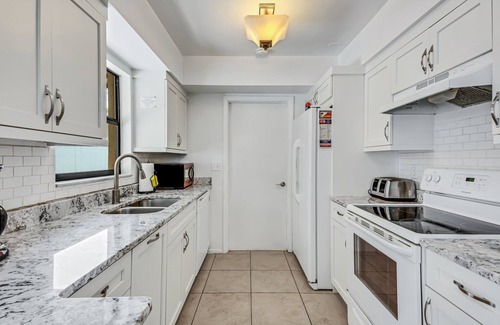 Sarasota Springs House | Beautiful Floridian Villa with Private Pool!30%OFF