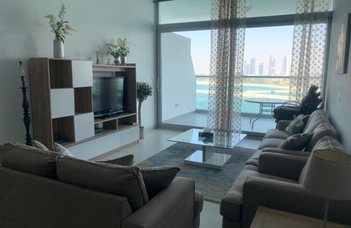Palm Jumeirah Apartment | beautiful *full sea view *in palm with private beach access