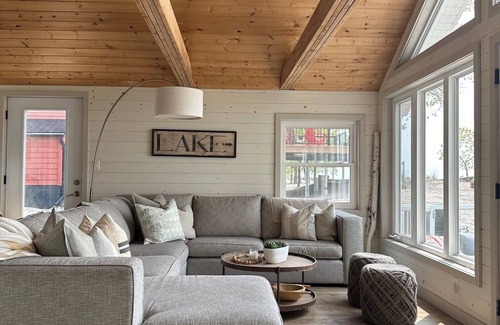 Long Point Cottage | Beautiful FULLY Renovated Beach House