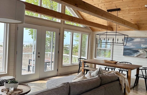 Long Point Cottage | Beautiful FULLY Renovated Beach House