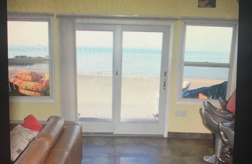 Vermilion House | Beautiful gated and private beach setting