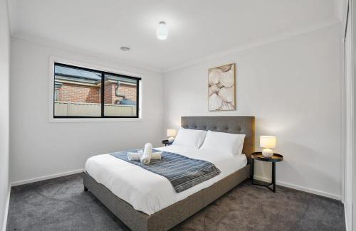 Golden Point House | Beautiful Golden Point Home - Style&Sophistication