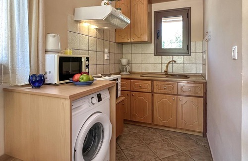 Paralia House | Beautiful home in Agios Andreas Astros