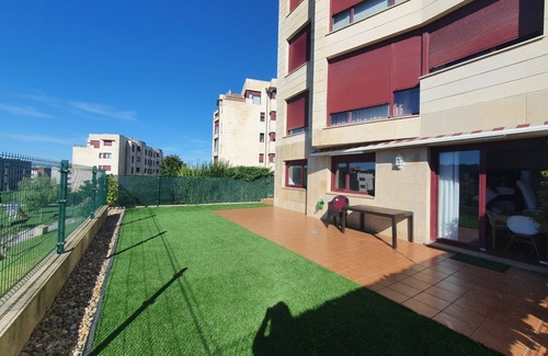Santander Apartment | Beautiful ground floor with garden, pool and close to the beach, idela families