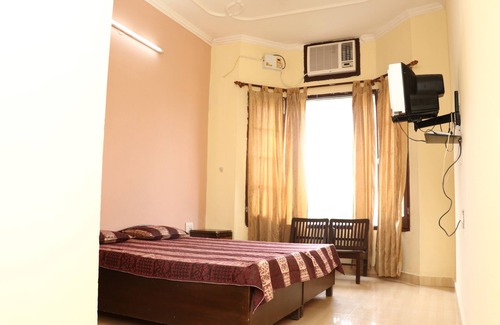 Amritsar Villa | Beautiful Group n Marriage Stay Cottage in Amritsar
