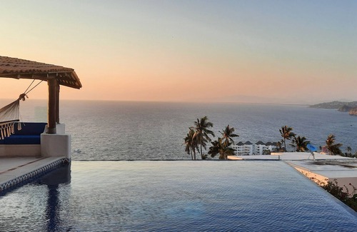 Las Playas House | Beautiful house, unsurpassed view and comfort.