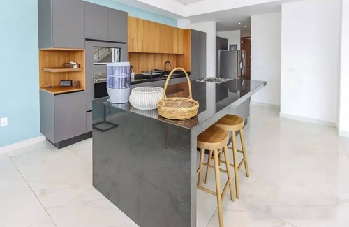 Puerto Marques House | Beautiful house with pool, beach club, ocean and mountain view, exclusive Fracc.