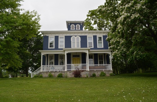 Auburn House | Beautiful Historic Lakehouse With Breathtaking Views Of Owasco Lake