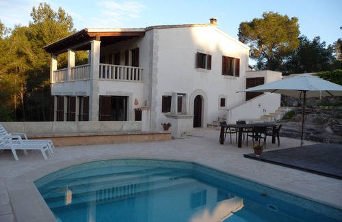 Cala Figuera House | Beautiful holiday finca available with pool within walking distance to the port of Cala Figuera, WIFI