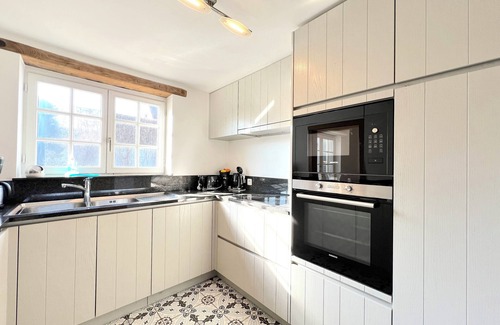 Nieuwpoort-aan-Zee House | Beautiful holiday home with a large garden