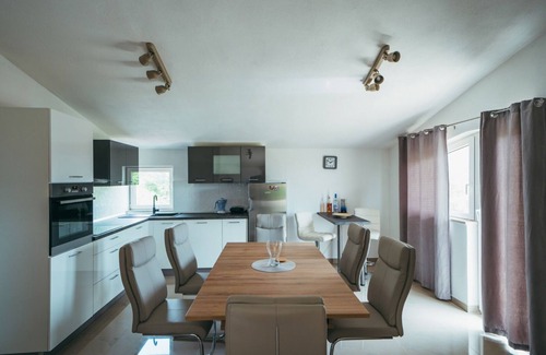 Imotski Villa | Beautiful holiday home with Private Pool and Garden in Imotski, near Makarska
