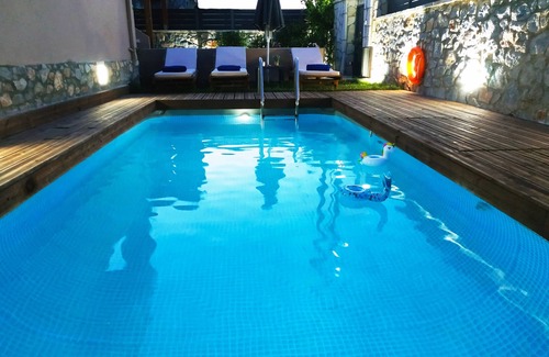 Monopari House | Beautiful Holiday Home with a Swimming Pool and a Barbeque in the Cretan nature!