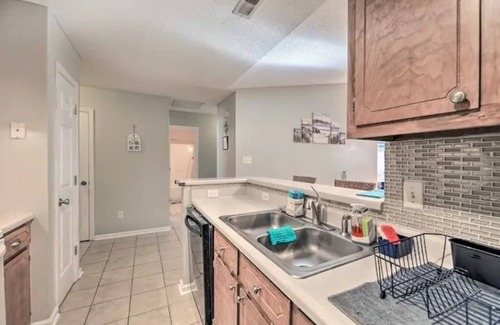 Havelock House | Beautiful Home 2 mins from MCAS Cherry Point and only 15 miles from the beach!
