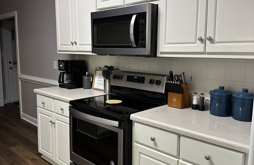 Martinez House | Beautiful home close to the Masters!