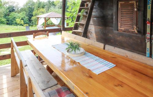 Zakanje House | Beautiful Home In Mali Vrh Kamanjski