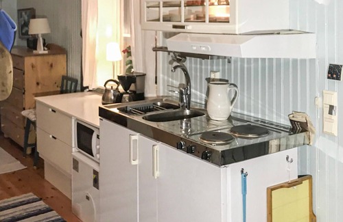 Falun House | Beautiful home in Botolfsbo with sauna