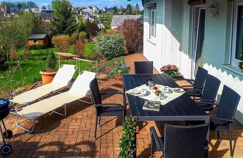 Brunlos House | Beautiful home in Brünlos with WiFi