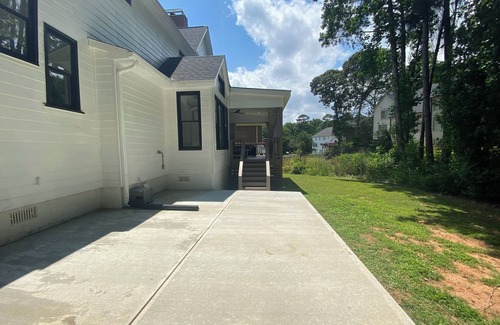 Atlanta House | Beautiful Home in Cascade Heights Atlanta