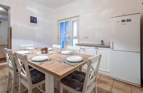 Erdut House | Beautiful home in Dalj with WiFi
