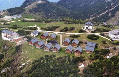 Ebensee House | Beautiful home in Ebensee with WiFi