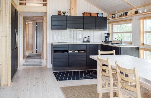 Flaa House | Beautiful home in Flå with kitchen