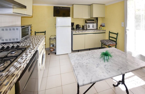 Taillades House | Beautiful home in Les Taillades