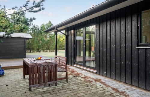 Fur House | Beautiful home in Fur with WiFi