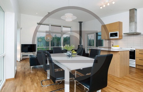 Holmsjo House | Beautiful home in Holmsjö with sauna