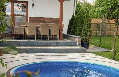 Koscierzyna House | Beautiful home in Koscierzyna with WiFi