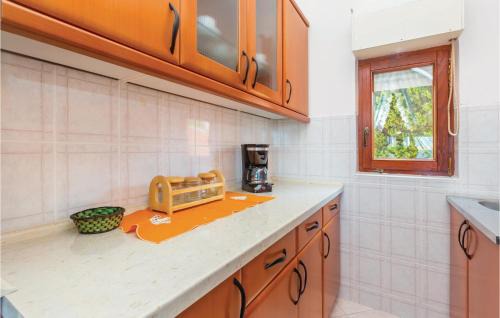 Baric Draga House | Beautiful Home In Lukovo Sugarje