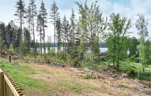 Hultsfred Municipality House | Beautiful Home In Målilla With Kitchen