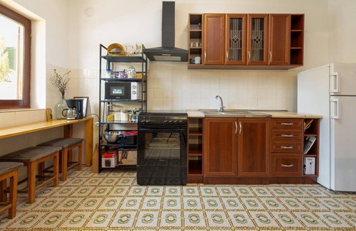 Obrovac House | Beautiful home in Muskovci with WiFi
