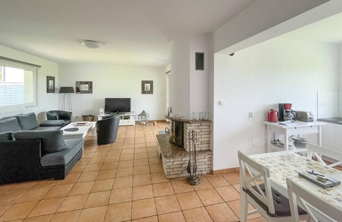 Nowe Warpno House | Beautiful home in Nowe Warpno with WiFi
