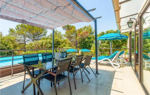 Signes House | Beautiful Home In Signes
