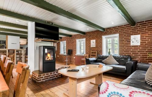 Skalstrup House | Beautiful Home In Skjern With Sauna