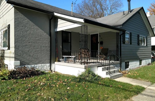 South Park House | Beautiful Home in South Park. Walk to UD Campus, Miami Valley Hospital, Downtown
