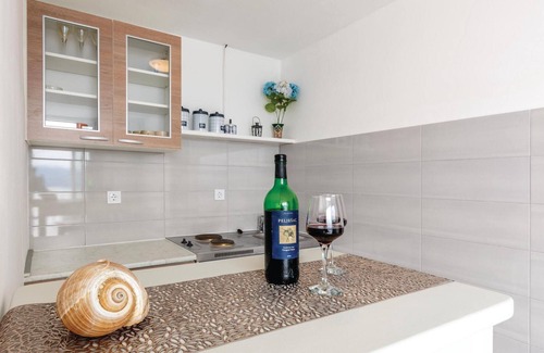 Stanici House | Beautiful home in Stanici with WiFi