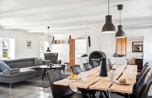 Thyboron House | Beautiful home in Thyborøn with sauna