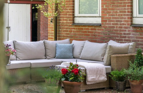 Husby House | Beautiful home in Ulfborg with WiFi